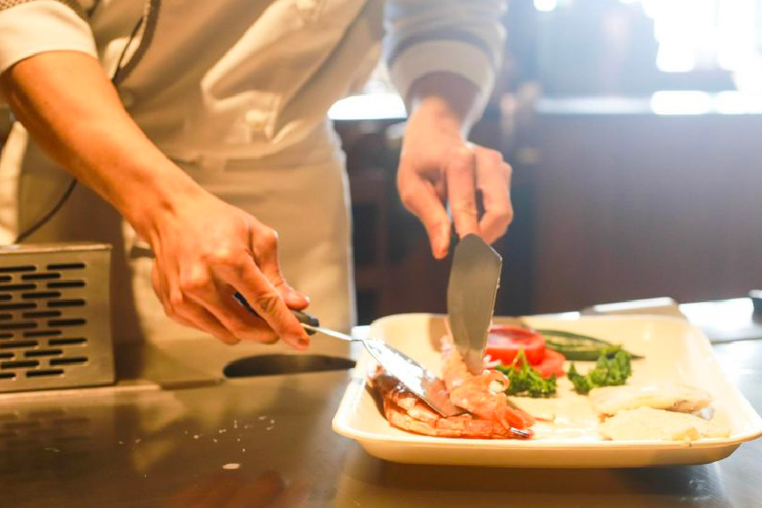 Pleez llega a España para aumentar un 15% los ingresos de los restaurantes